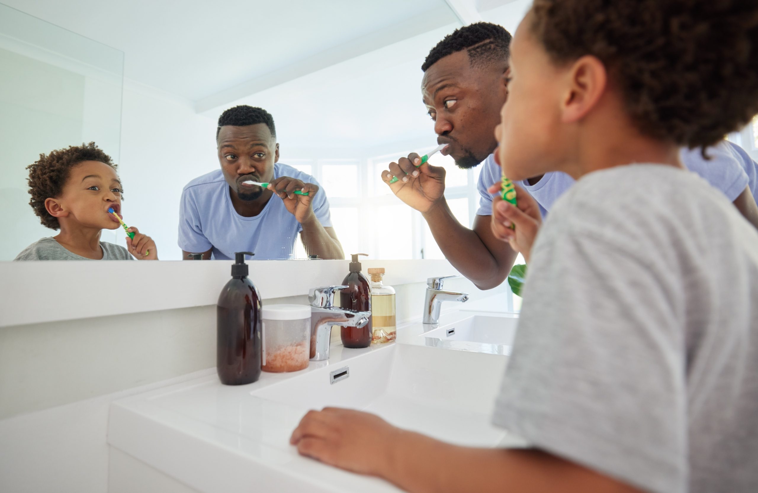 Habituer son enfant au brossage régulier des dents